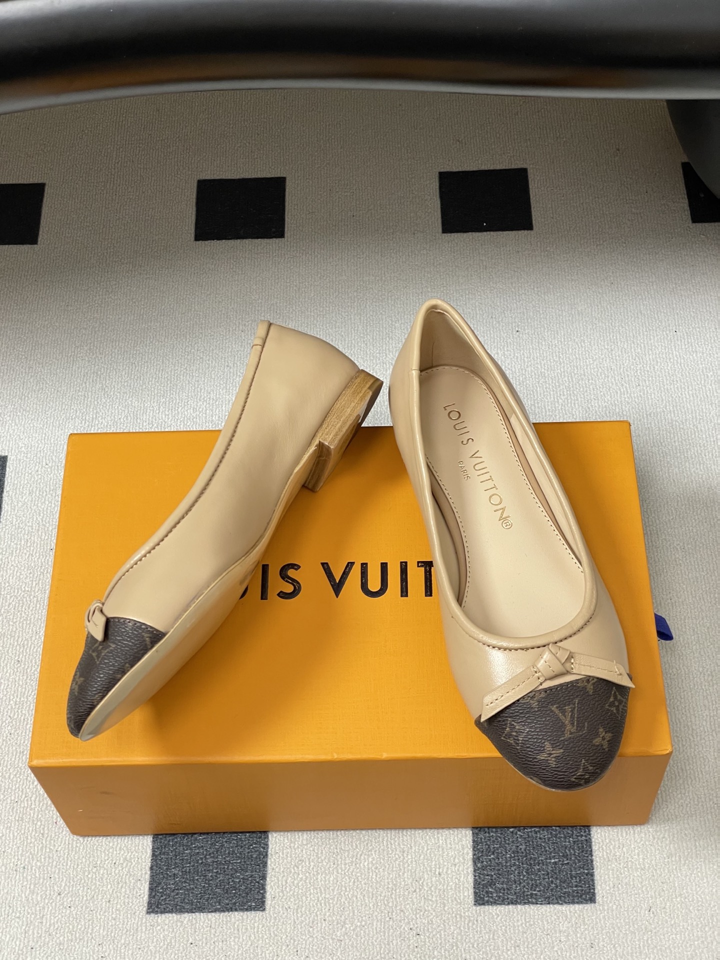 -26Ss春季新款Louis Vuitton LV X TM DARLING 村上隆联名老花芭蕾舞鞋蝴蝶