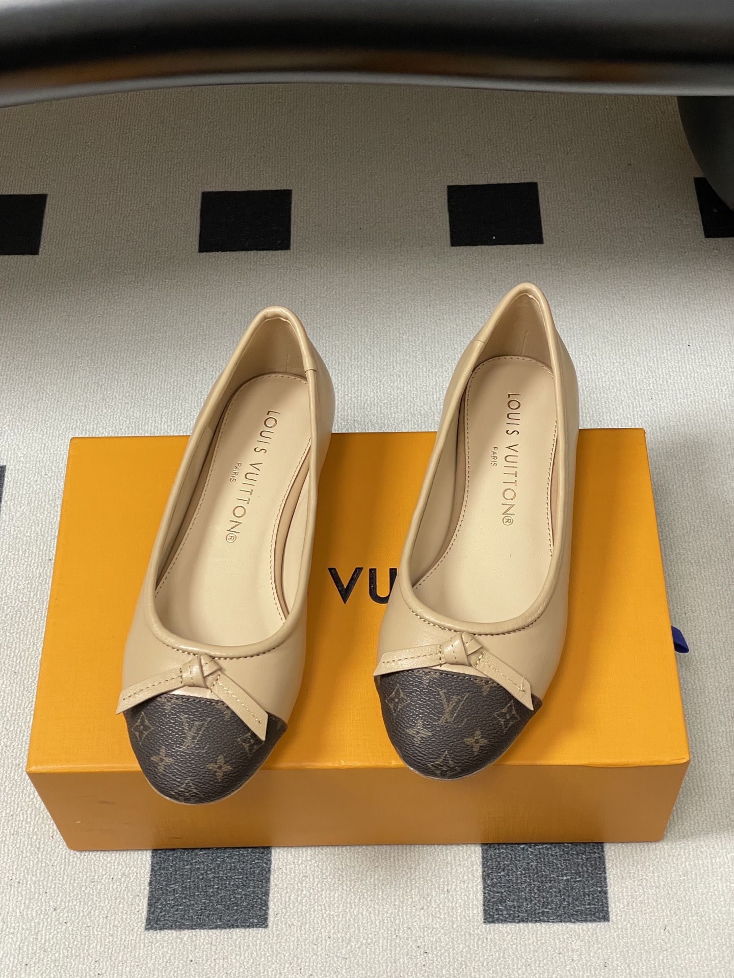 -26Ss春季新款Louis Vuitton LV X TM DARLING 村上隆联名老花芭蕾舞鞋蝴蝶