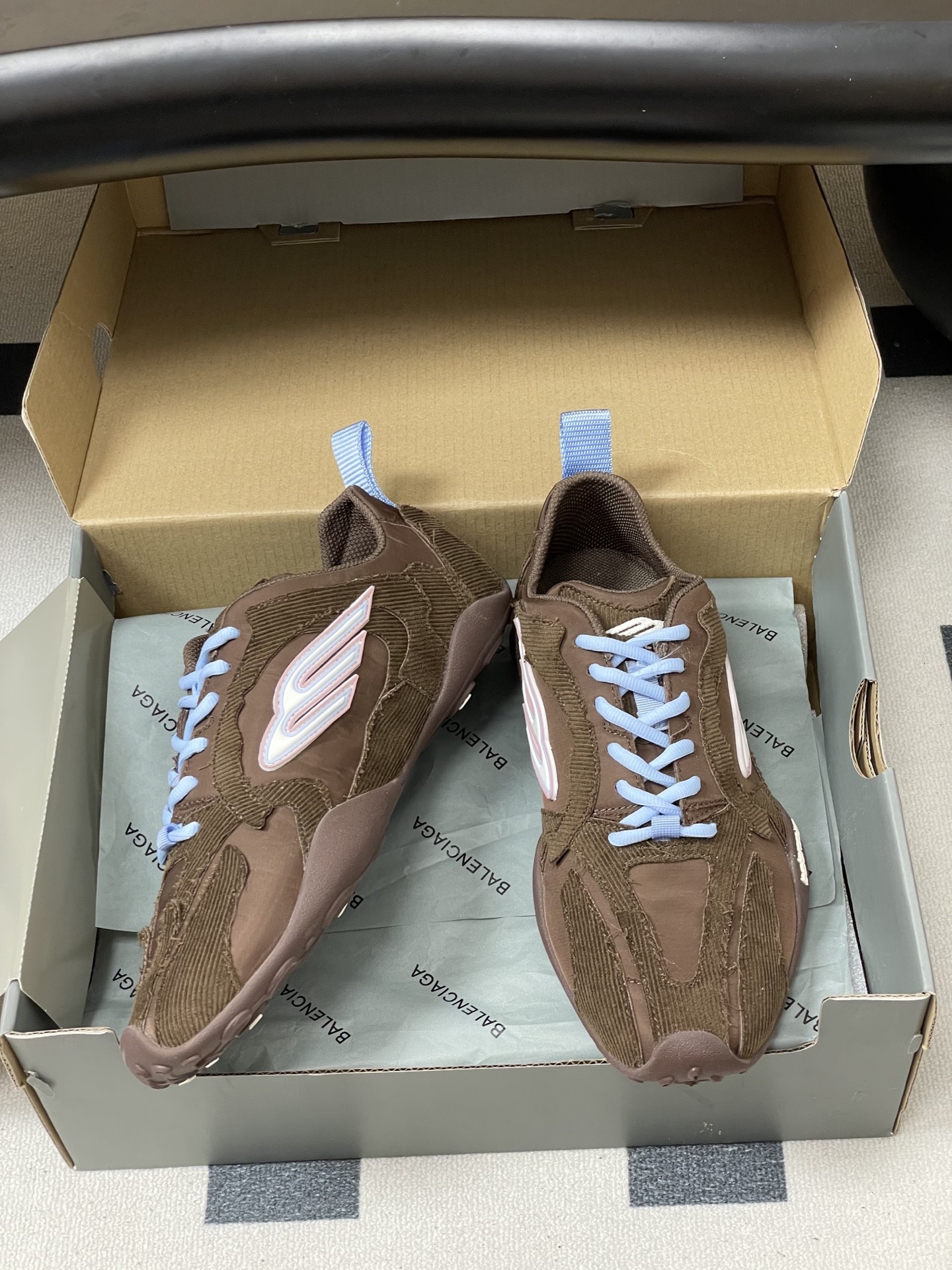 -26Ss早春新款Balenciaga巴黎世家Monday Ultra 复古球鞋 系带运动鞋休闲鞋 巴黎