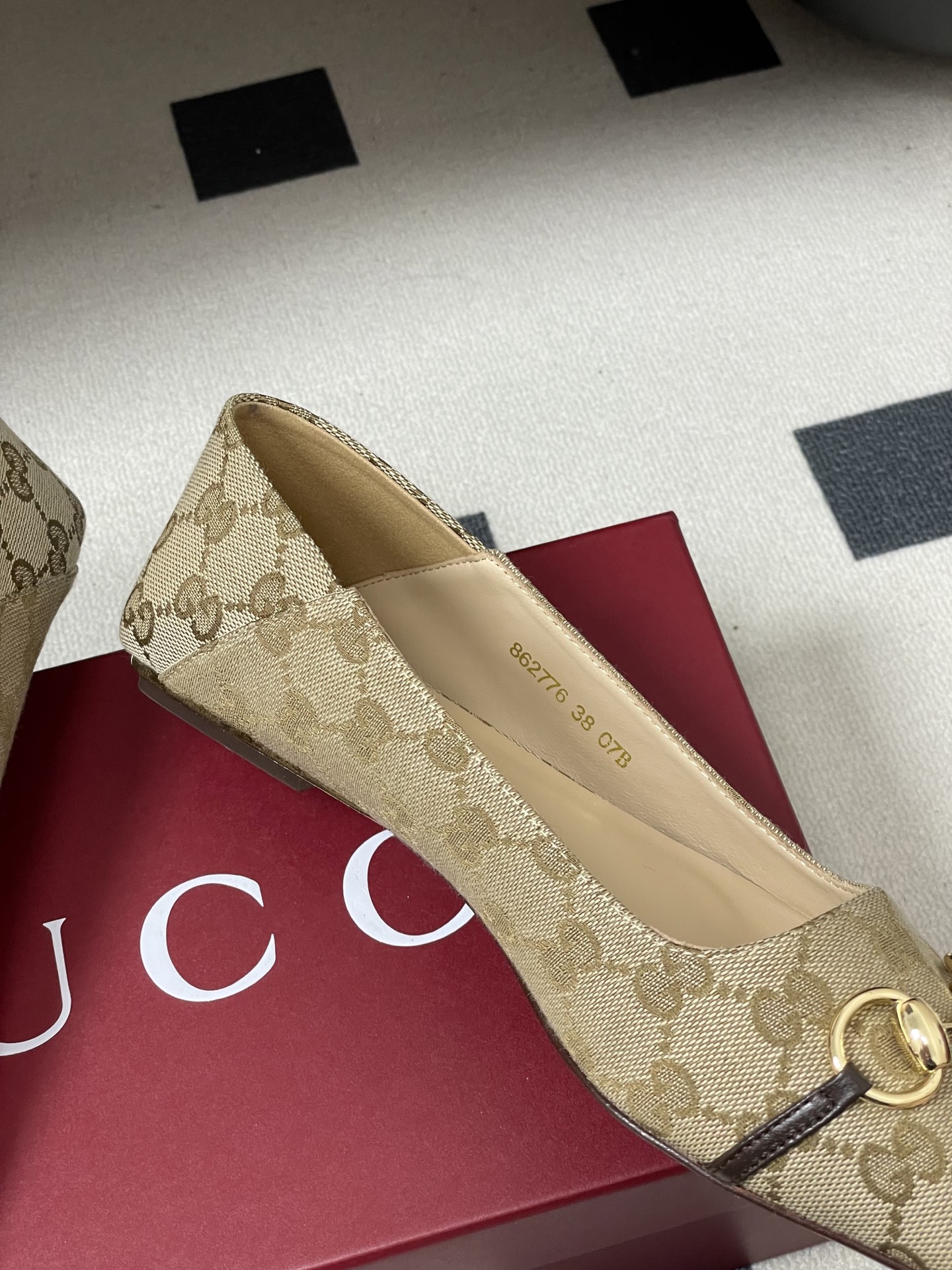 -顶级品质26Ss春夏新款Gucci古驰Vittoria系列女士浅口鞋G家经典马衔扣小方头猫跟单鞋GG老