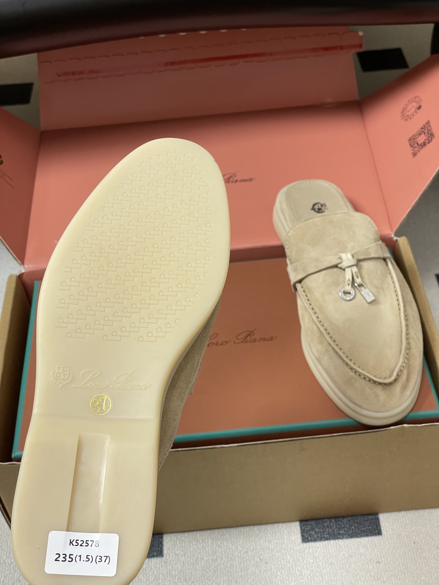 -莞产（陪高档飞机盒✈️）Loro Piana 诺悠翩雅 LP 经典款 Babouche Charms 
