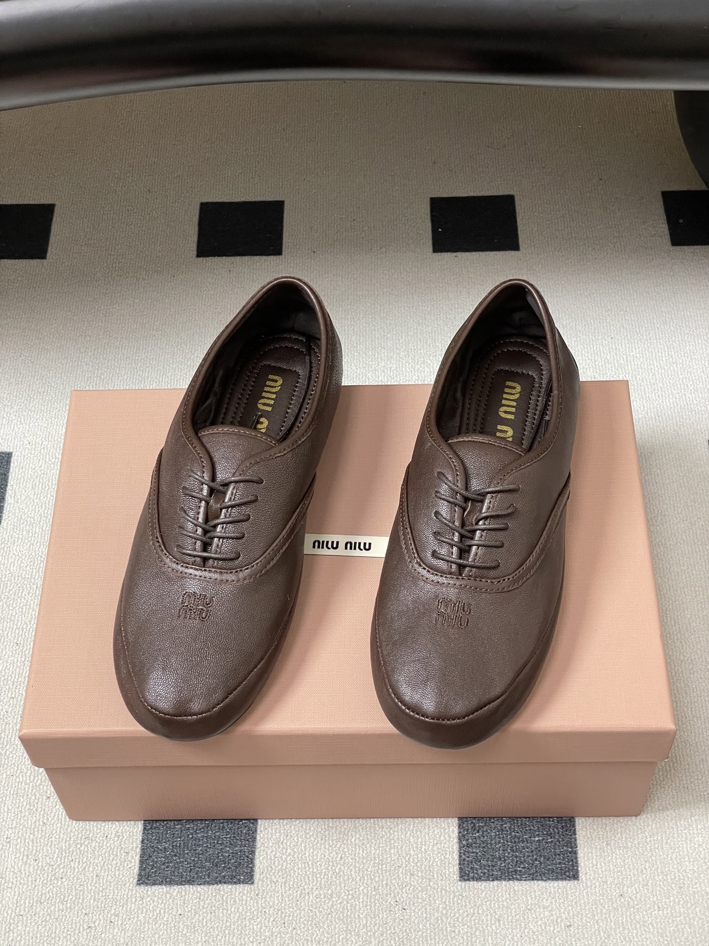 -26ss春夏新款MIUMIU 缪缪 英伦风圆头芭蕾舞鞋学院风复古绑带平底超软休闲单鞋系带乐福鞋Miu 