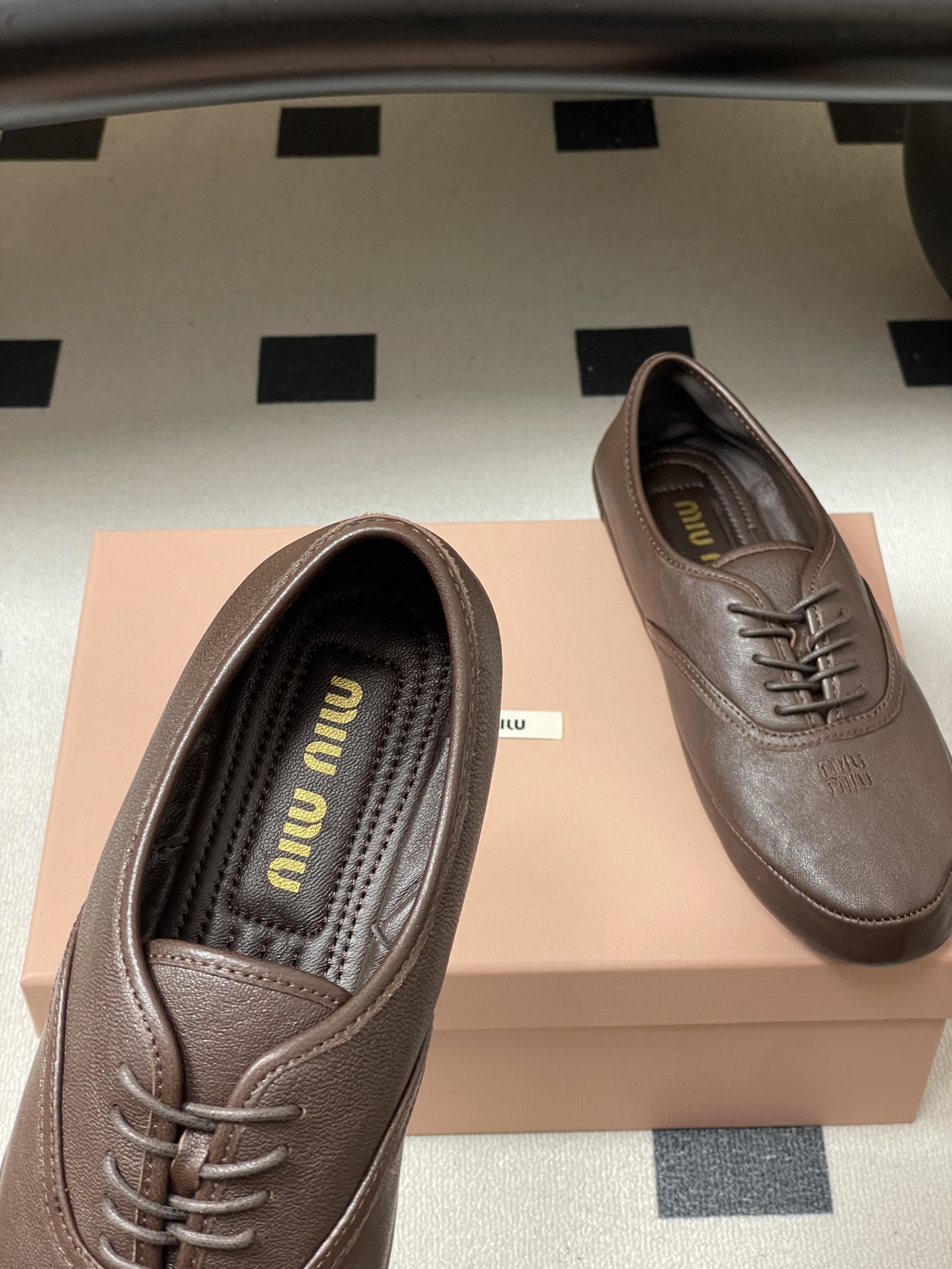 -26ss春夏新款MIUMIU 缪缪 英伦风圆头芭蕾舞鞋学院风复古绑带平底超软休闲单鞋系带乐福鞋Miu 