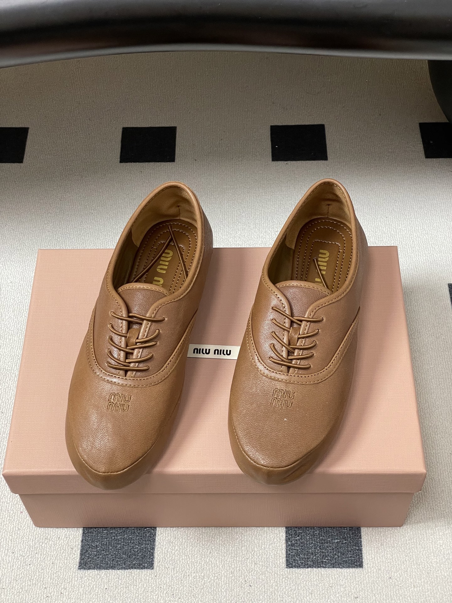 -26ss春夏新款MIUMIU 缪缪 英伦风圆头芭蕾舞鞋学院风复古绑带平底超软休闲单鞋系带乐福鞋Miu 