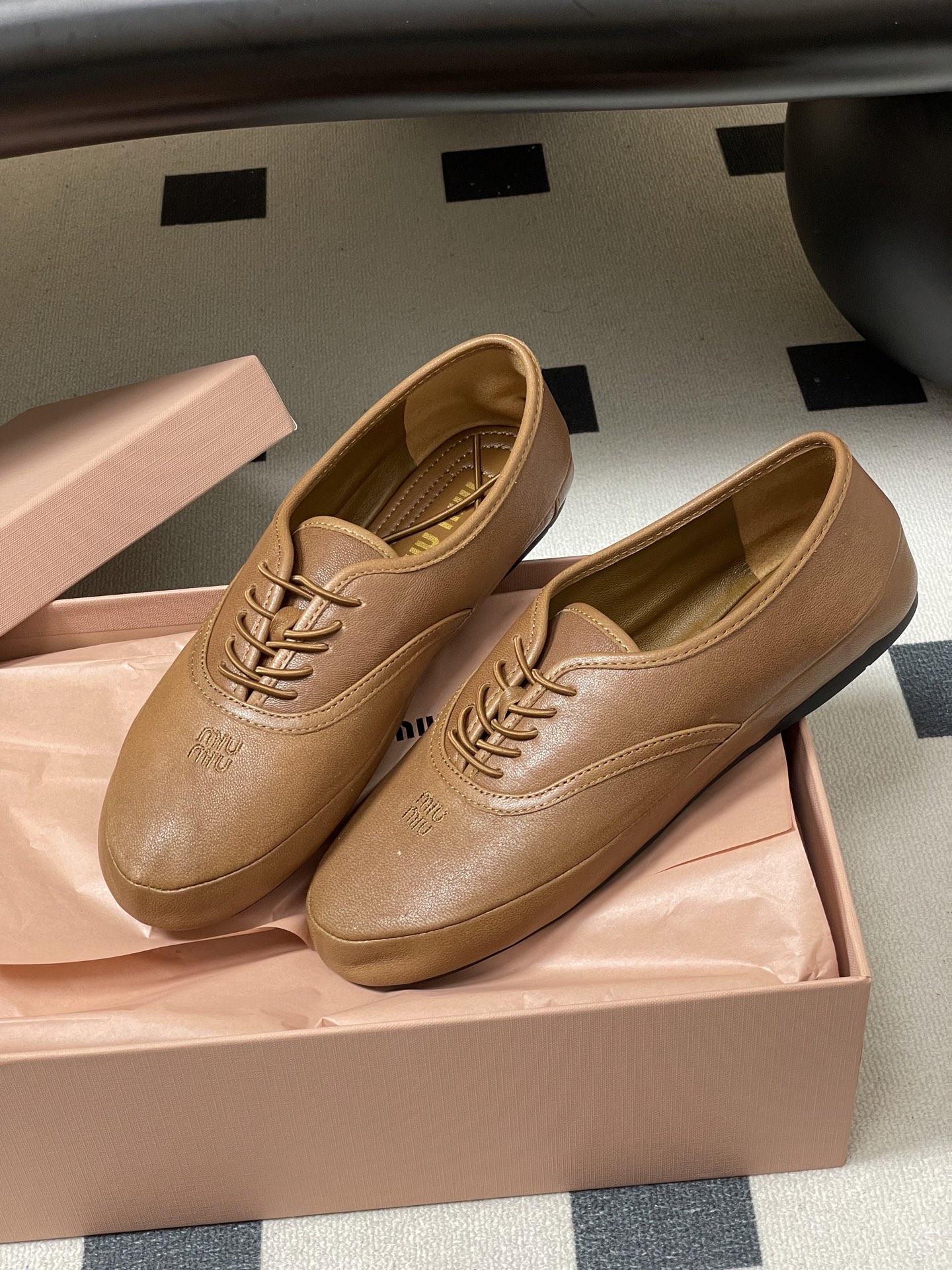 -26ss春夏新款MIUMIU 缪缪 英伦风圆头芭蕾舞鞋学院风复古绑带平底超软休闲单鞋系带乐福鞋Miu 