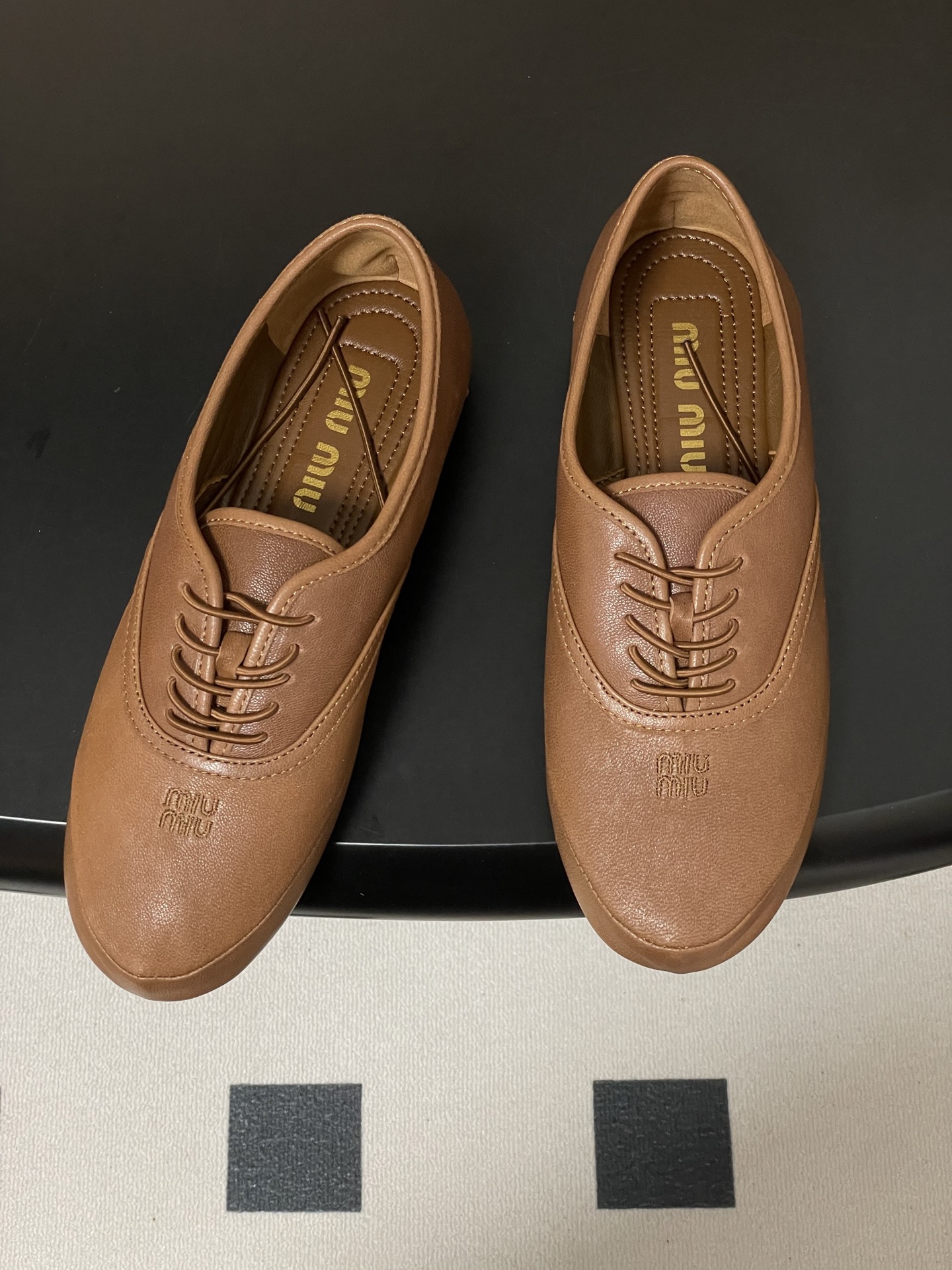 -26ss春夏新款MIUMIU 缪缪 英伦风圆头芭蕾舞鞋学院风复古绑带平底超软休闲单鞋系带乐福鞋Miu 