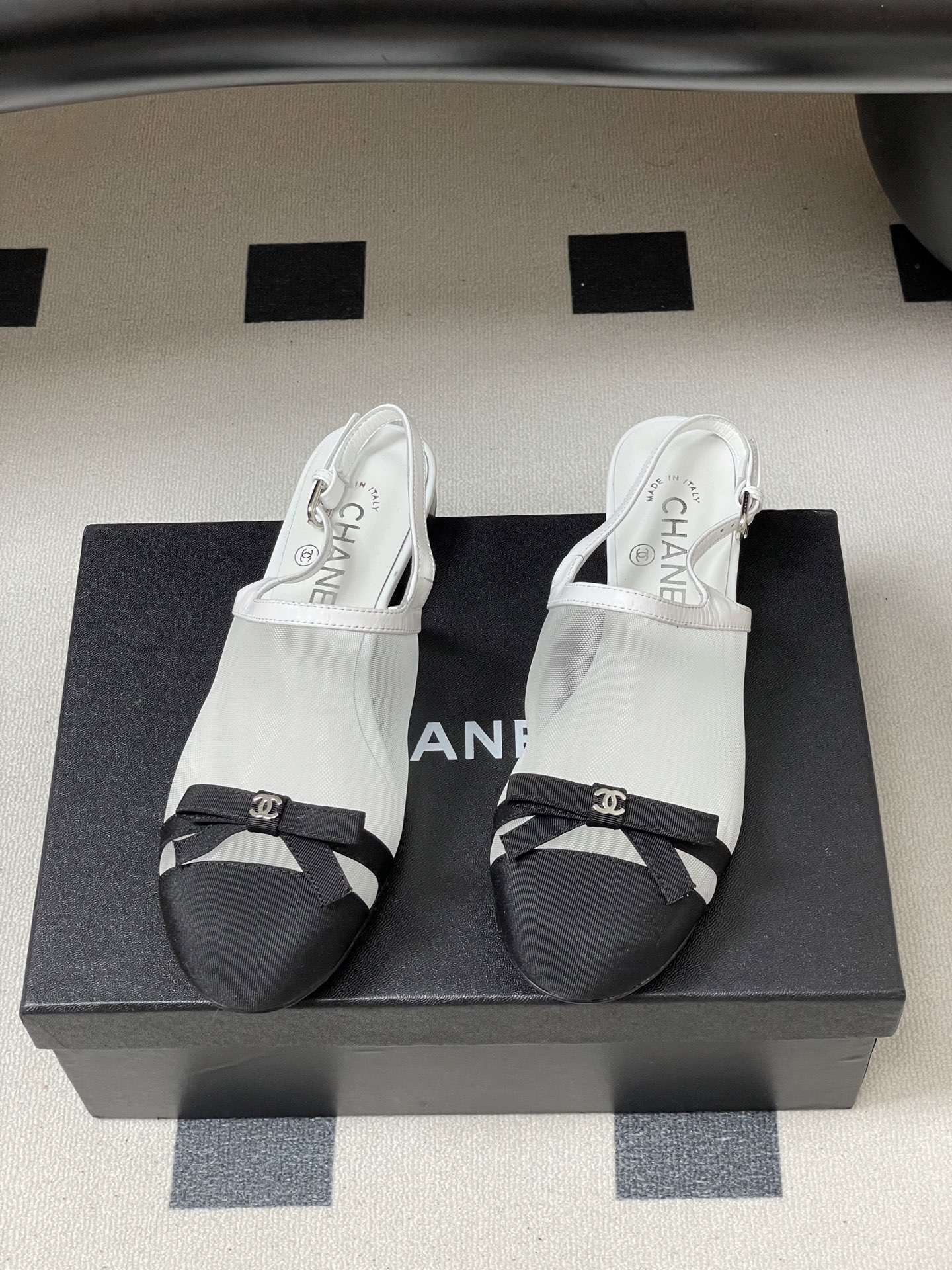 -2026春夏新款 Chanel 小香 26C 蝴蝶结网纱凉拖鞋系列标志性双C扣蝴蝶结透气网面高跟包头凉