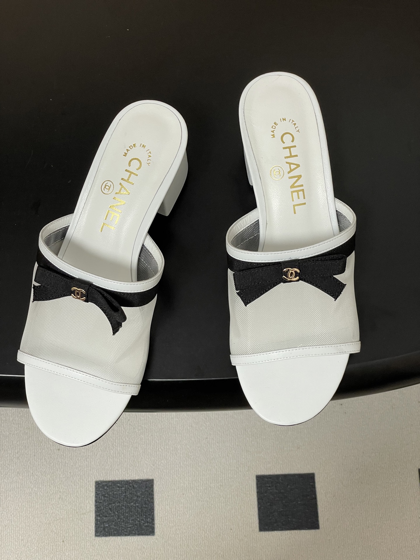 -2026春夏新款 Chanel 小香 26C 蝴蝶结网纱凉拖鞋系列标志性双C扣蝴蝶结透气网面高跟包头凉