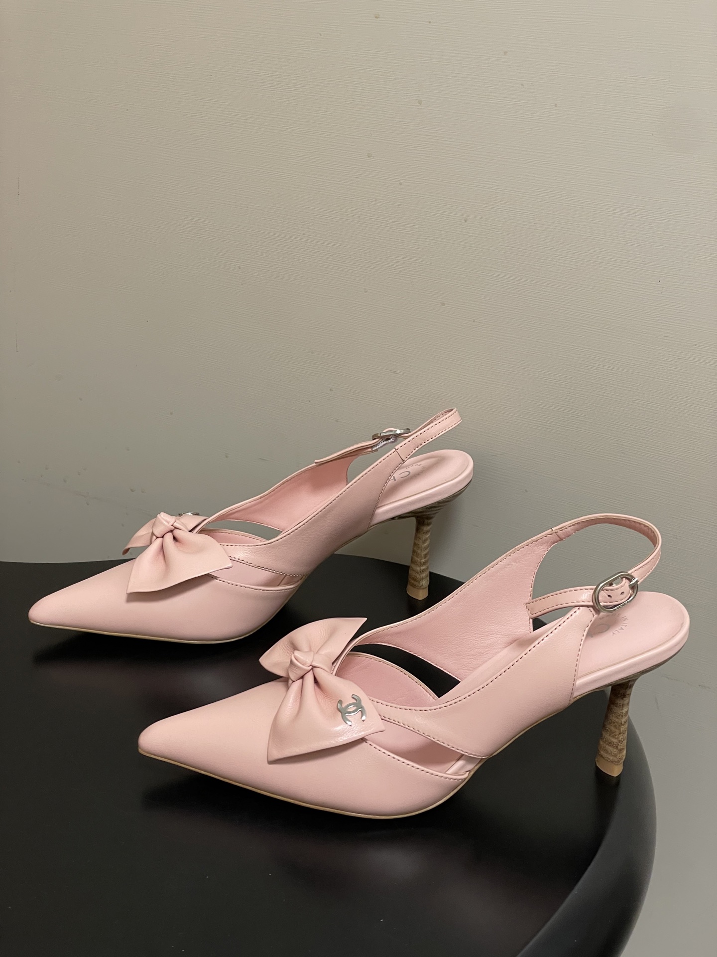 -2026 早春新款 Chanel 小香 Vintage中古风 露趾鱼嘴蝴蝶结高跟单鞋/细跟凉拖鞋/尖头