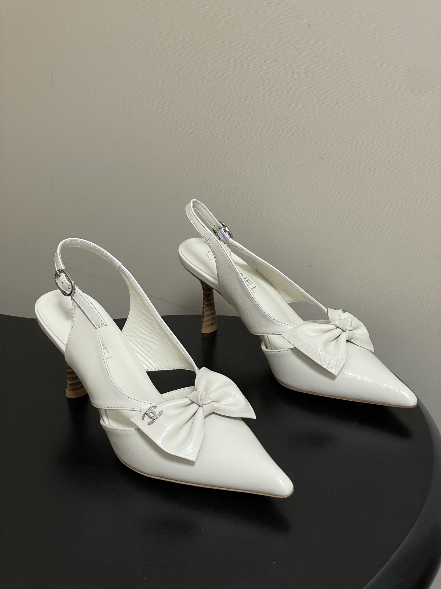 -2026 早春新款 Chanel 小香 Vintage中古风 露趾鱼嘴蝴蝶结高跟单鞋/细跟凉拖鞋/尖头