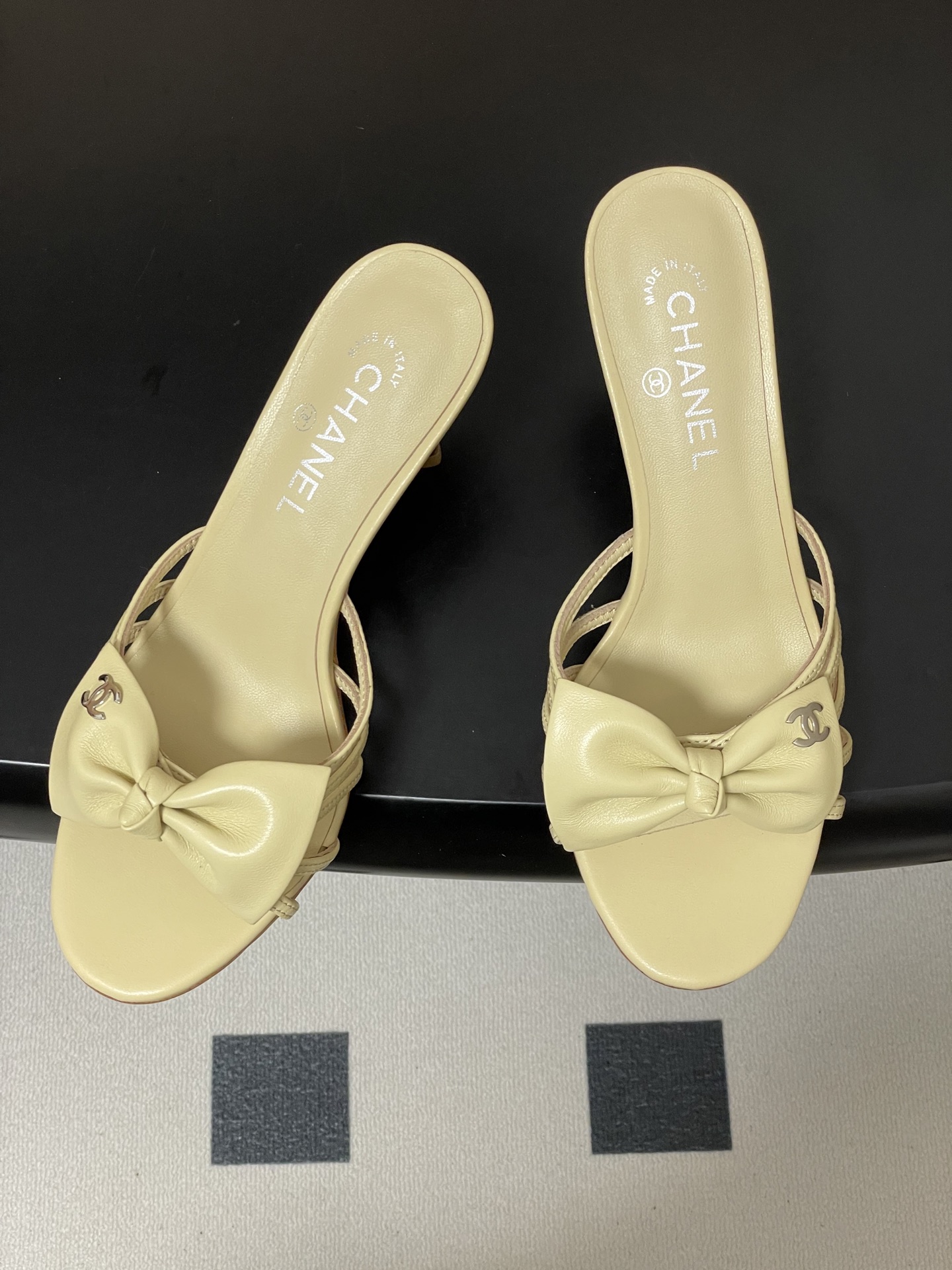 -2026 早春新款 Chanel 小香 Vintage中古风 露趾鱼嘴蝴蝶结高跟单鞋/细跟凉拖鞋/尖头