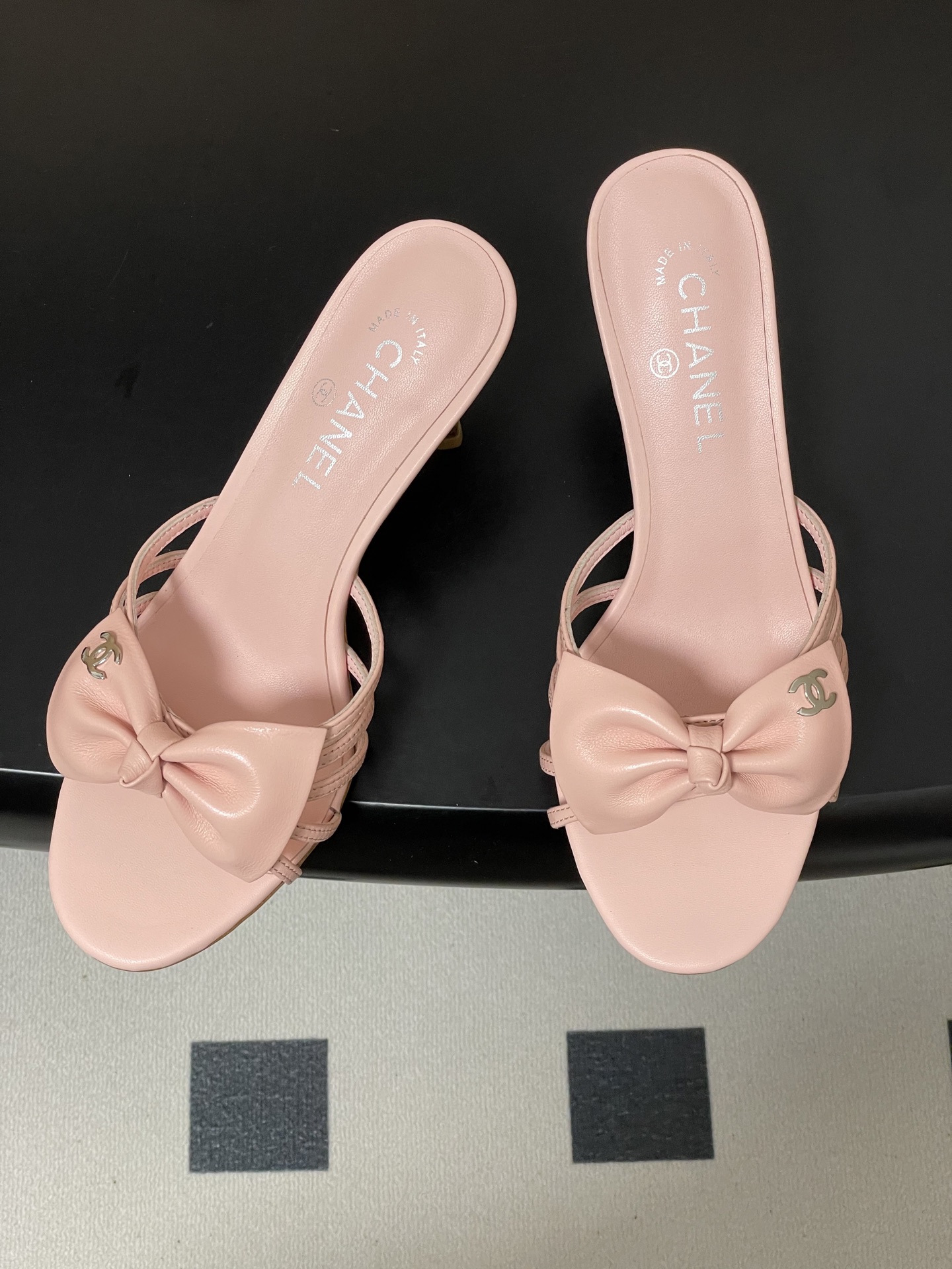 -2026 早春新款 Chanel 小香 Vintage中古风 露趾鱼嘴蝴蝶结高跟单鞋/细跟凉拖鞋/尖头