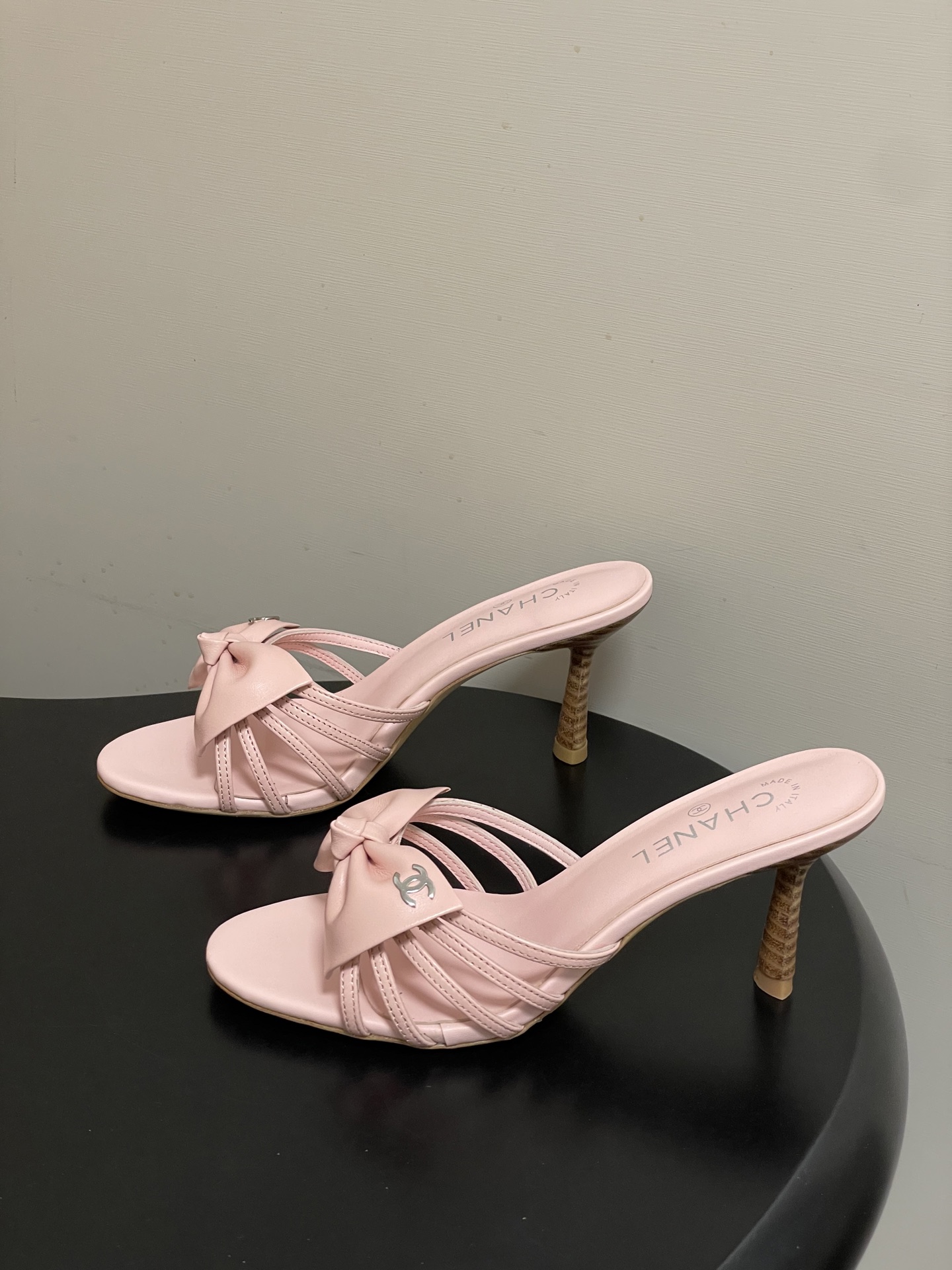 -2026 早春新款 Chanel 小香 Vintage中古风 露趾鱼嘴蝴蝶结高跟单鞋/细跟凉拖鞋/尖头