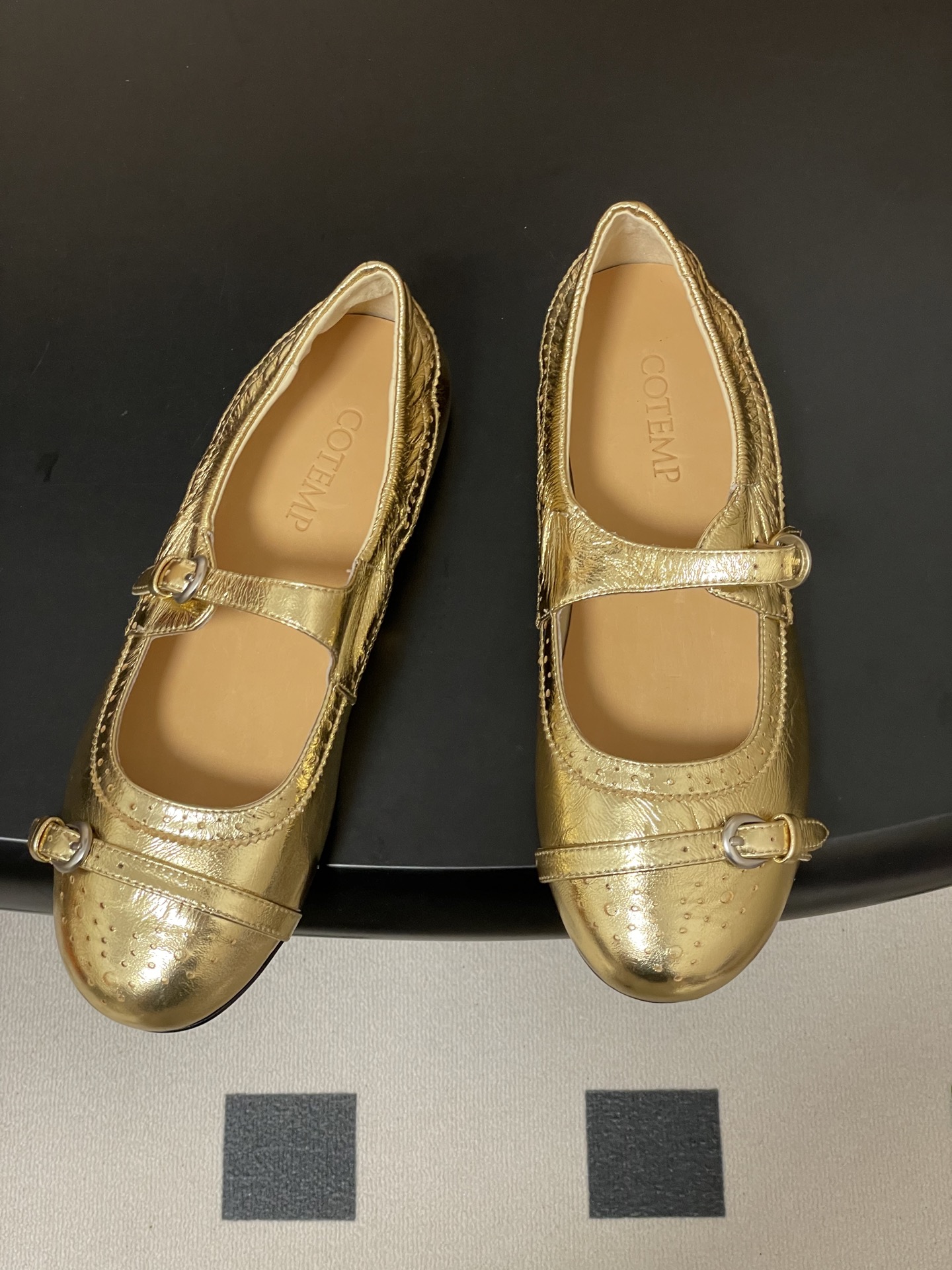 -26ss春夏新款COTEMP 孟克玛丽珍鞋复古扣带轻便芭蕾舞鞋一字带平底单鞋融合玛丽珍与孟克鞋元素的精