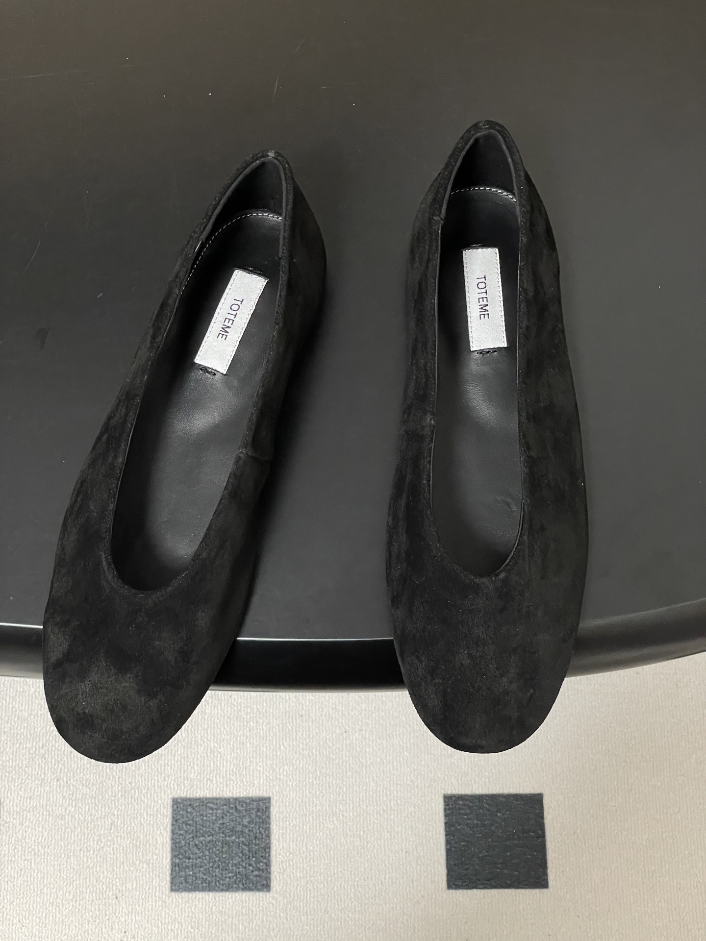 -TOTEME 26ss早春新款极简风圆头芭蕾舞鞋浅口奶奶鞋平底单鞋真正能穿一辈子的经典款，永远是这种简