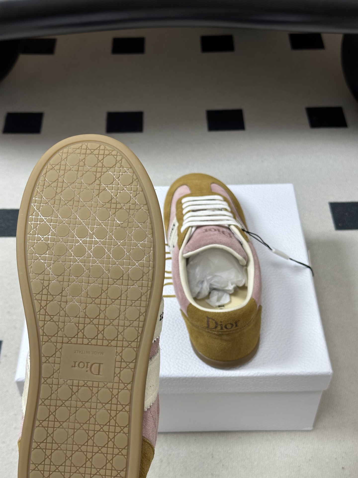 2026早春新款Dior 迪奥D🌾 Ribbon运动鞋经典CD字母织带德训鞋系带复古风麂皮绒面平底休闲鞋