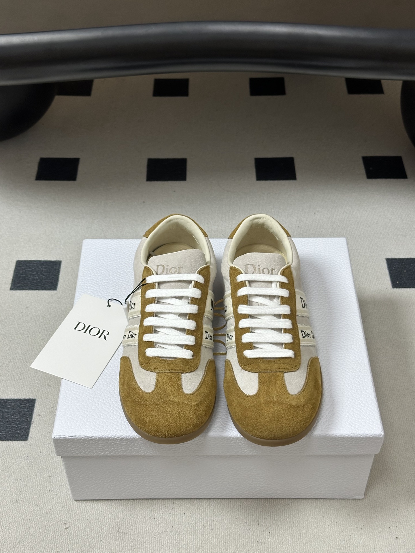 2026早春新款Dior 迪奥D🌾 Ribbon运动鞋经典CD字母织带德训鞋系带复古风麂皮绒面平底休闲鞋
