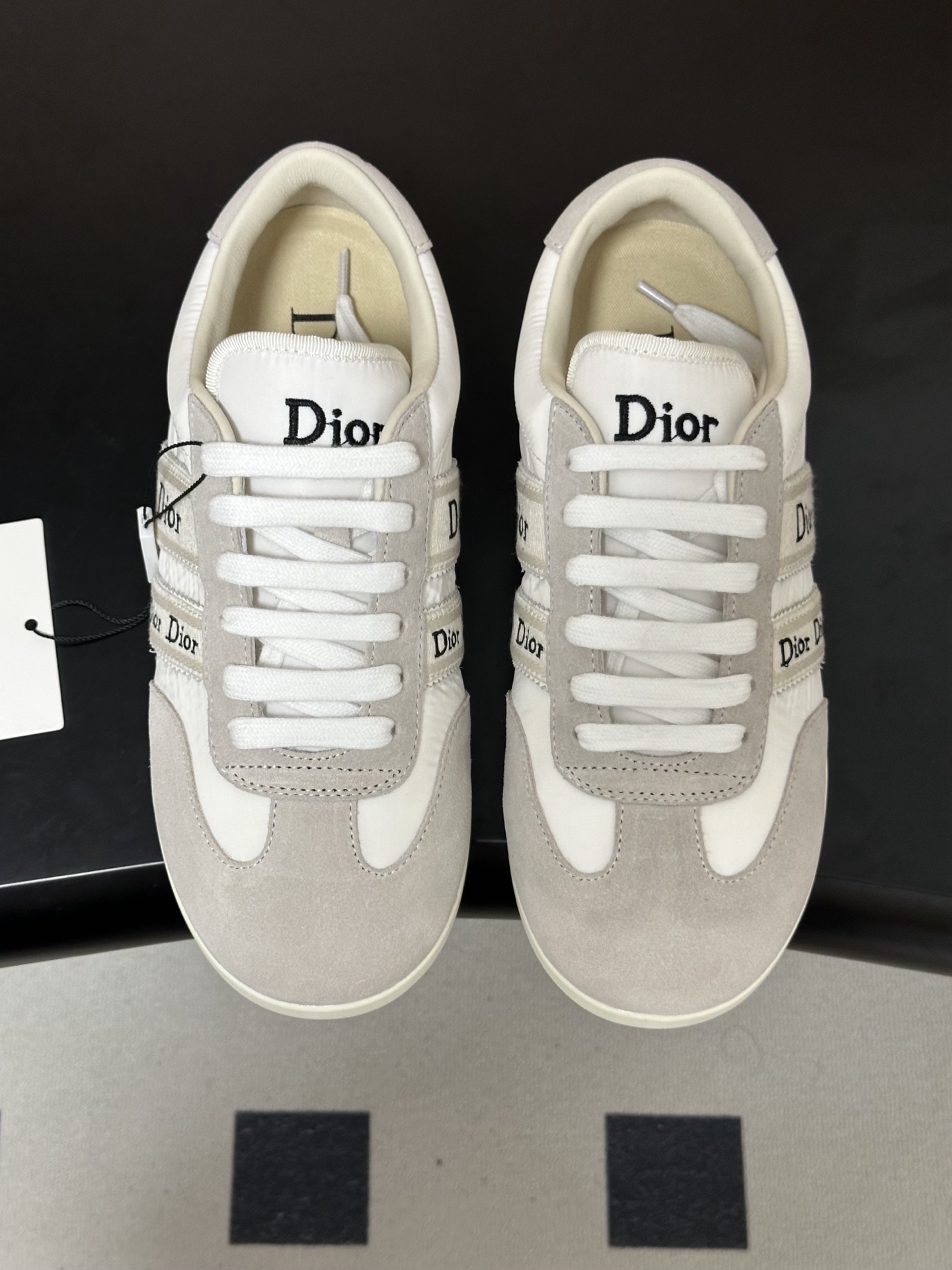 2026早春新款Dior 迪奥D🌾 Ribbon运动鞋经典CD字母织带德训鞋系带复古风麂皮绒面平底休闲鞋