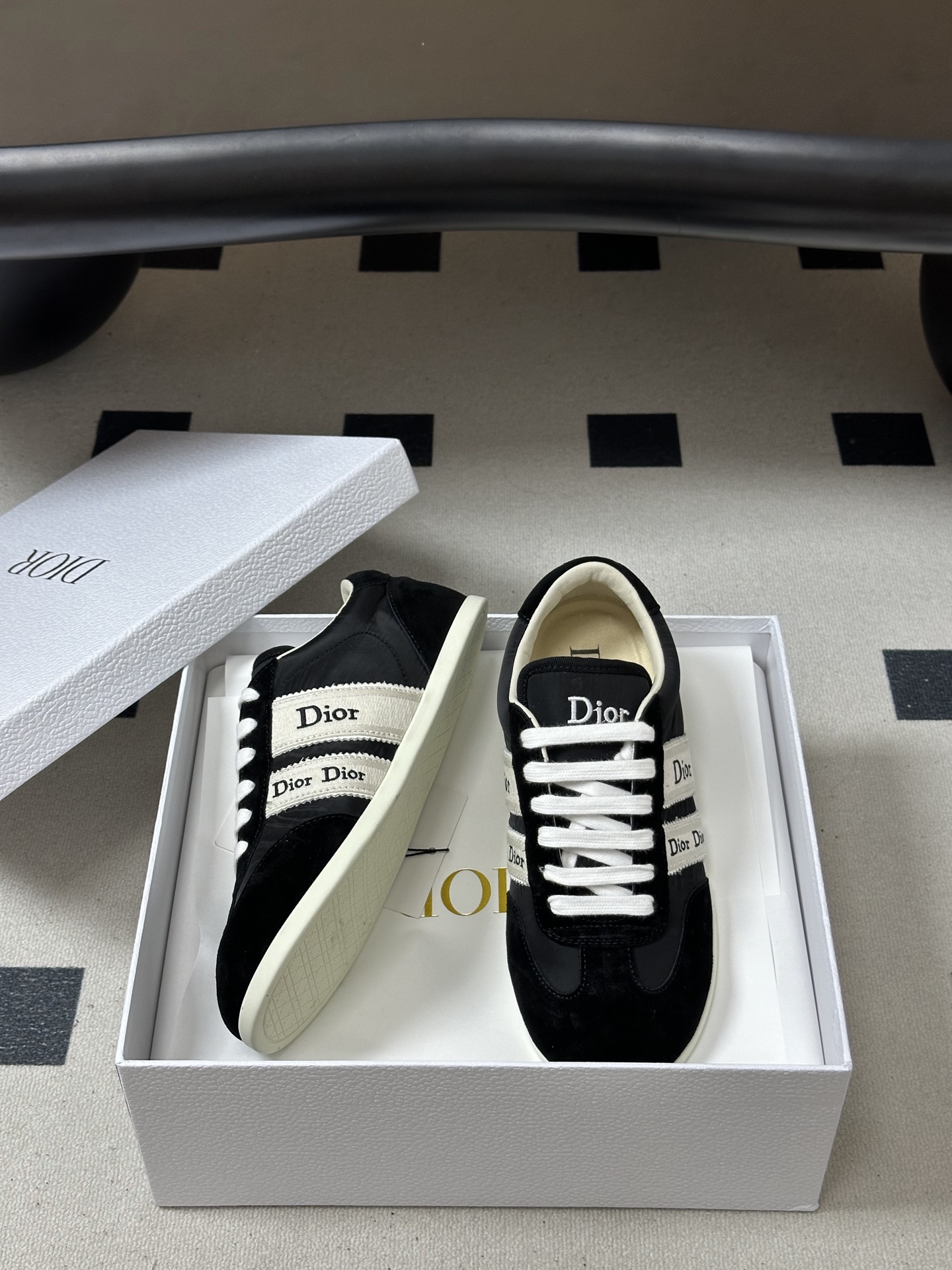 2026早春新款Dior 迪奥D🌾 Ribbon运动鞋经典CD字母织带德训鞋系带复古风麂皮绒面平底休闲鞋