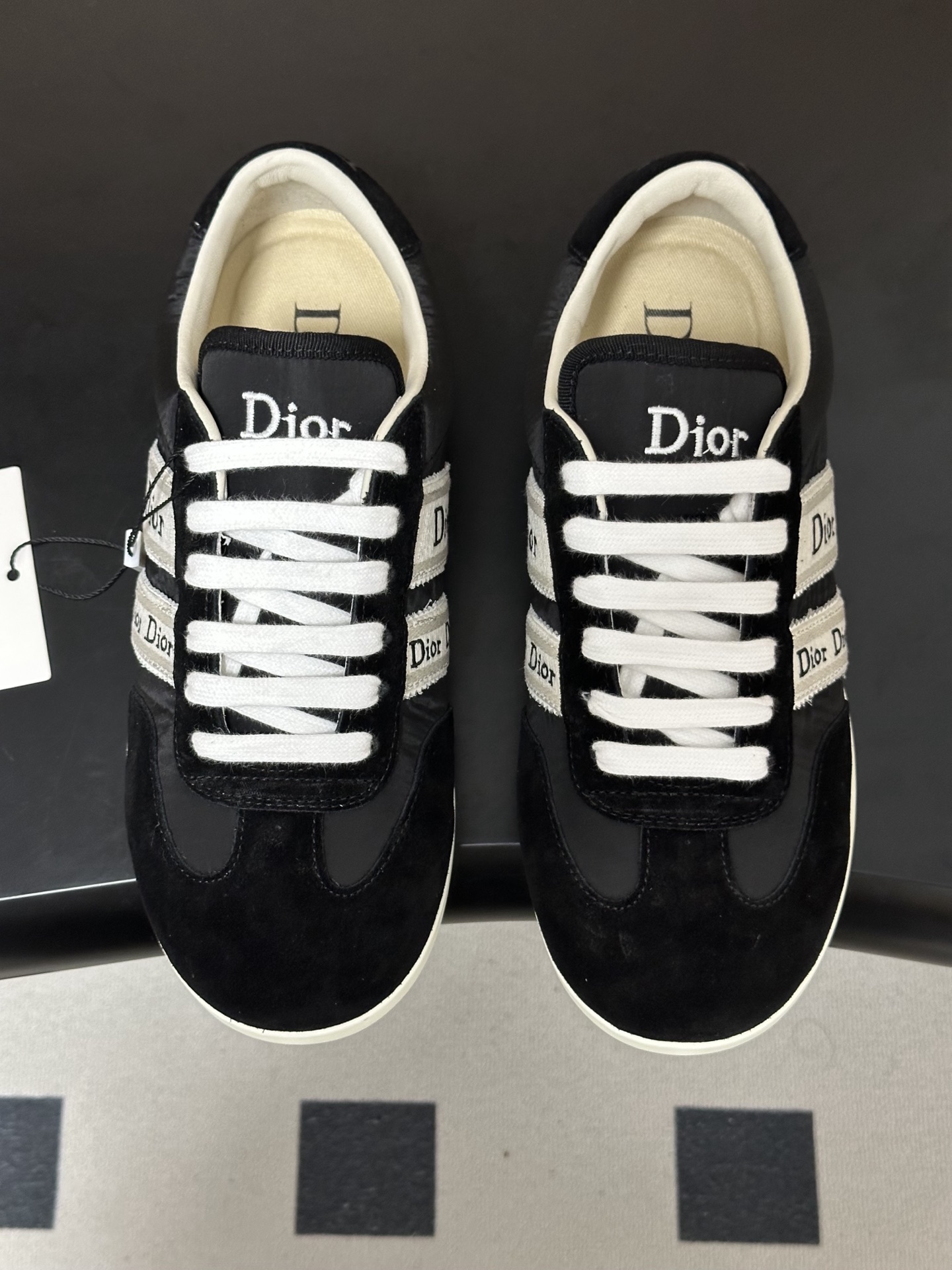 2026早春新款Dior 迪奥D🌾 Ribbon运动鞋经典CD字母织带德训鞋系带复古风麂皮绒面平底休闲鞋