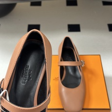 顶级品质Hermes 爱马仕🐎 H家25s早春新款 Jane系列H扣芭蕾舞鞋H字母钻扣玛丽珍平底单鞋小方 顶级品质Hermes 爱马仕🐎 H家25s早春新款 Jane系列H扣芭蕾舞鞋H字母钻扣玛丽珍平底单鞋小方
