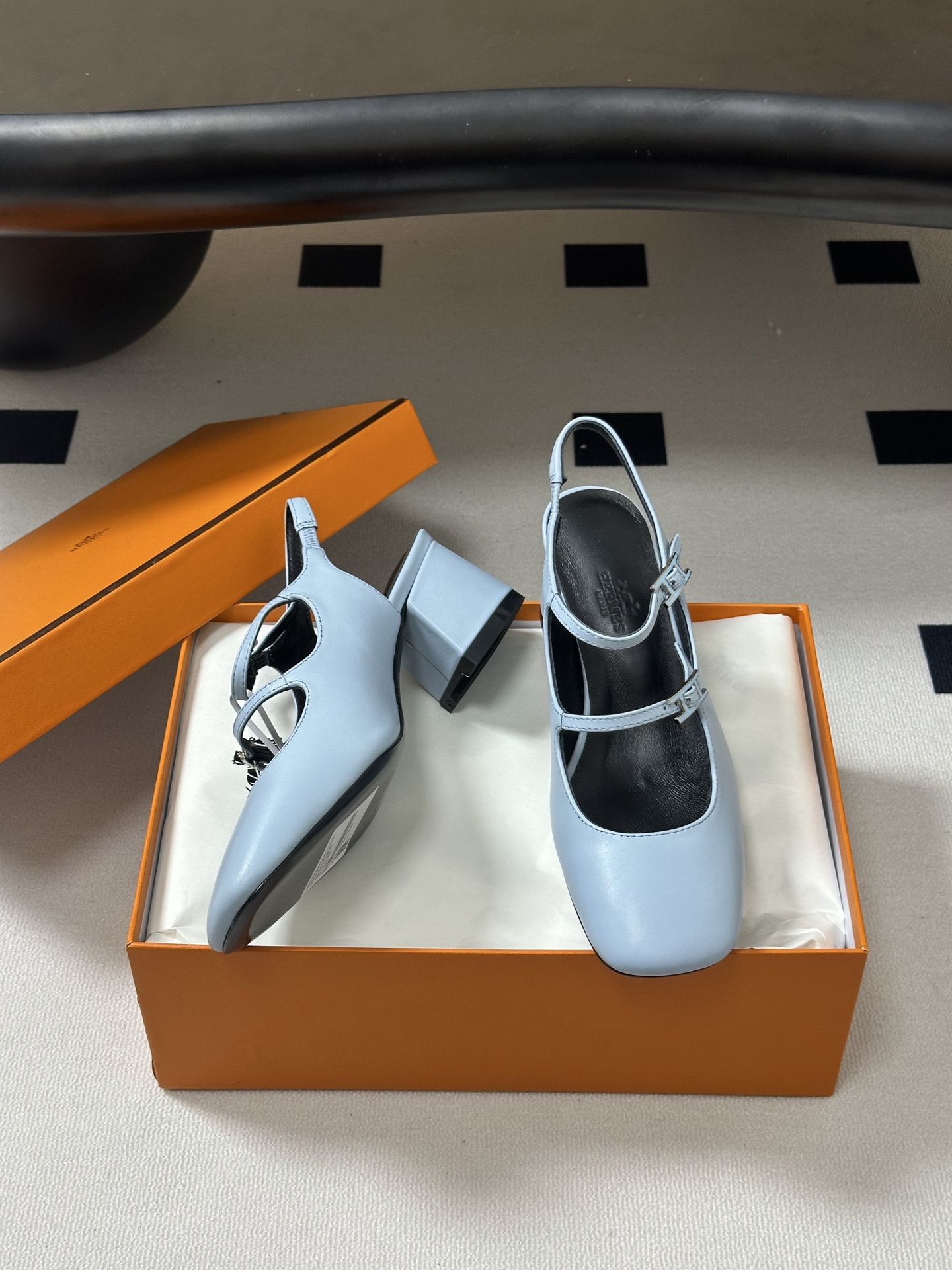 顶级品质Hermes 爱马仕🐎 H家25s早春新款 Jackie系列H扣玛丽珍鞋H字母钻扣二带后空凉鞋高