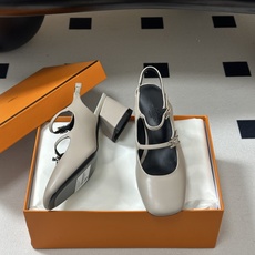 顶级品质Hermes 爱马仕🐎 H家25s早春新款 Jackie系列H扣玛丽珍鞋H字母钻扣二带后空凉鞋高 顶级品质Hermes 爱马仕🐎 H家25s早春新款 Jackie系列H扣玛丽珍鞋H字母钻扣二带后空凉鞋高