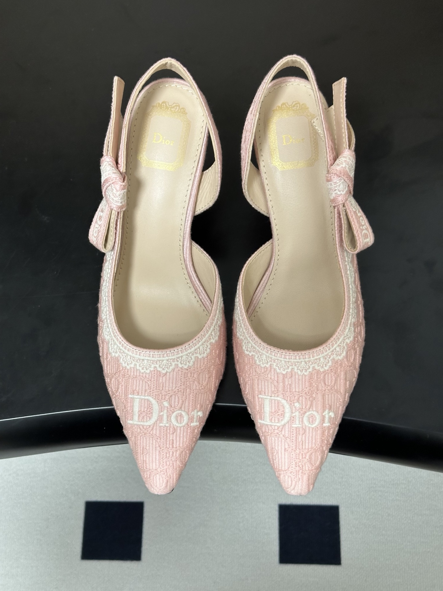 Dior 26ss春夏新款Dior 迪奥 J'Adior 饰带高跟凉鞋 CD字母刺绣织带蝴蝶结提花蕾丝花边高跟鞋小猫跟凉鞋