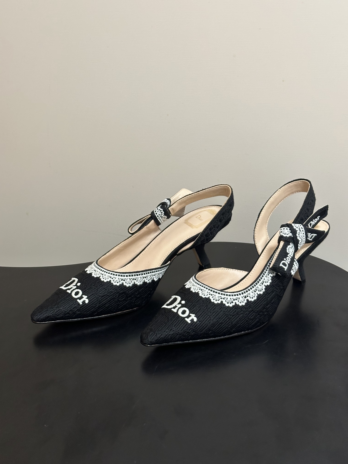 Dior 26ss春夏新款Dior 迪奥 J'Adior 饰带高跟凉鞋 CD字母刺绣织带蝴蝶结提花蕾丝花边高跟鞋小猫跟凉鞋