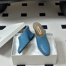 JIL SANDER 吉尔桑达 26Fw春夏新款复古风粗跟细带搭扣穆勒鞋/深口单鞋高跟鞋极简深口单鞋|清 JIL SANDER 吉尔桑达 26Fw春夏新款复古风粗跟细带搭扣穆勒鞋/深口单鞋高跟鞋极简深口单鞋|清