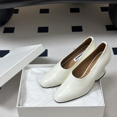 JIL SANDER 吉尔桑达 26Fw春夏新款复古风粗跟细带搭扣穆勒鞋/深口单鞋高跟鞋极简深口单鞋|清 JIL SANDER 吉尔桑达 26Fw春夏新款复古风粗跟细带搭扣穆勒鞋/深口单鞋高跟鞋极简深口单鞋|清