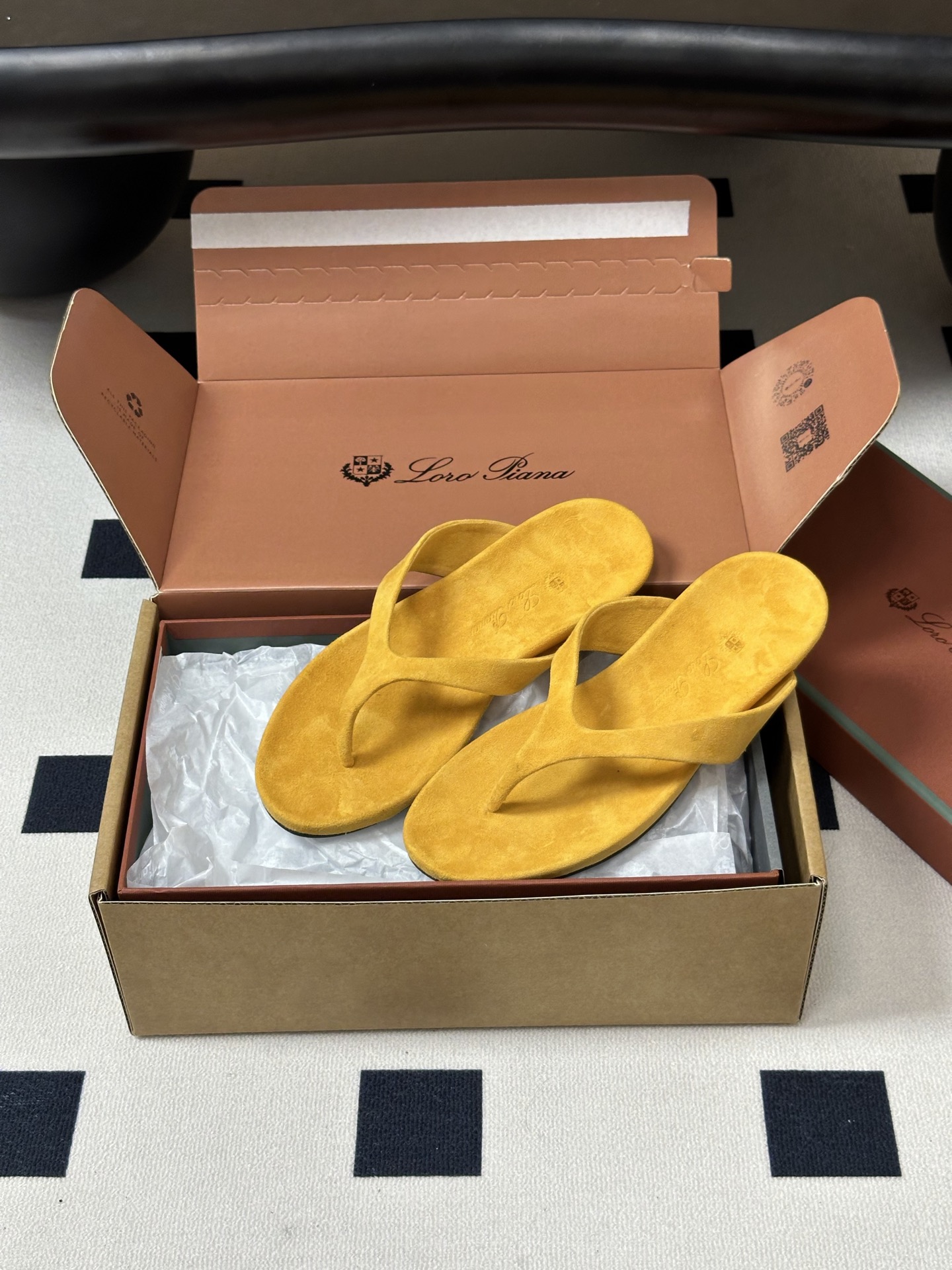 莞产（配高档飞机盒✈️）Loro Piana 诺悠翩雅 LP 春夏新款 Lda人字拖系列 复古老钱风夹脚