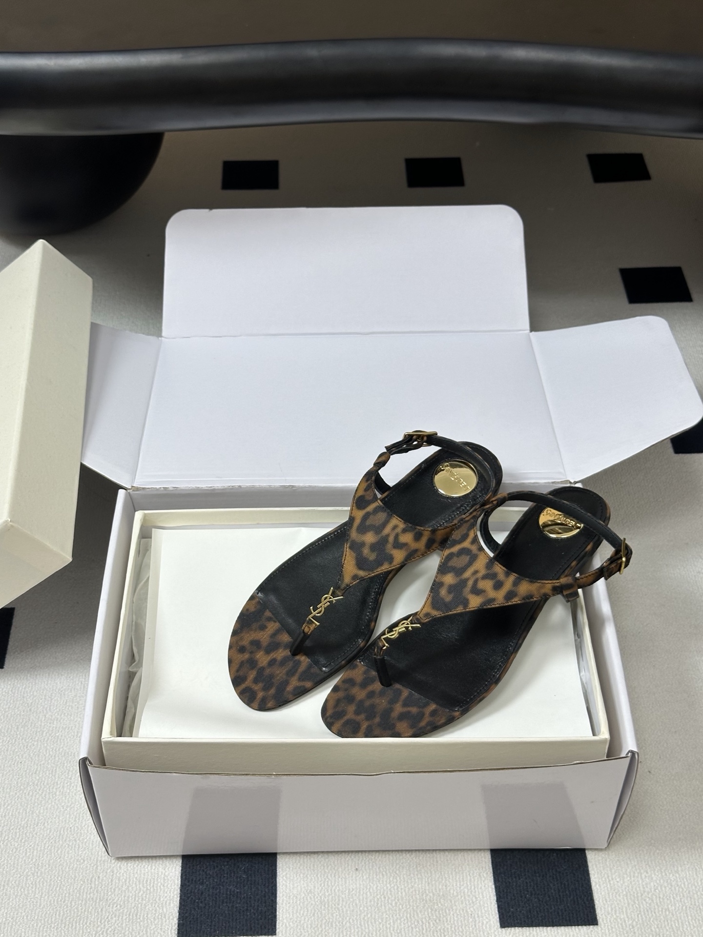 顶级品质（配高档飞机盒✈️）Saint Laurent 圣罗兰fw26 new arrival～ YSL