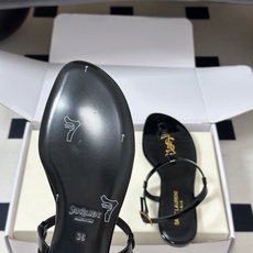 顶级品质(配高档飞机盒✈️)Saint Laurent 圣罗兰fw26 new arrival~ YSL 顶级品质(配高档飞机盒✈️)Saint Laurent 圣罗兰fw26 new arrival~ YSL