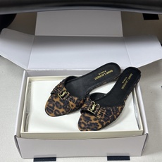 顶级品质(配高档飞机盒✈️)Saint Laurent 圣罗兰fw26 new arrival~ YSL 顶级品质(配高档飞机盒✈️)Saint Laurent 圣罗兰fw26 new arrival~ YSL