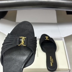 顶级品质(配高档飞机盒✈️)Saint Laurent 圣罗兰fw26 new arrival~ YSL 顶级品质(配高档飞机盒✈️)Saint Laurent 圣罗兰fw26 new arrival~ YSL