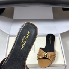 顶级品质(配高档飞机盒✈️)Saint Laurent 圣罗兰fw26 new arrival~ YSL 顶级品质(配高档飞机盒✈️)Saint Laurent 圣罗兰fw26 new arrival~ YSL