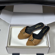 顶级品质(配高档飞机盒✈️)Saint Laurent 圣罗兰fw26 new arrival~ YSL 顶级品质(配高档飞机盒✈️)Saint Laurent 圣罗兰fw26 new arrival~ YSL