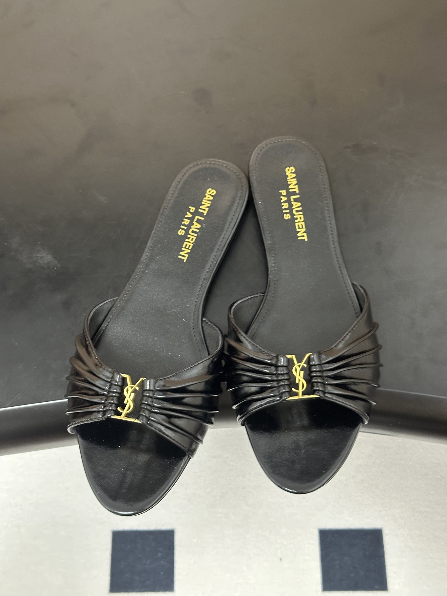 顶级品质(配高档飞机盒✈️)Saint Laurent 圣罗兰fw26 new arrival~ YSL 顶级品质(配高档飞机盒✈️)Saint Laurent 圣罗兰fw26 new arrival~ YSL