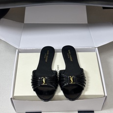 顶级品质(配高档飞机盒✈️)Saint Laurent 圣罗兰fw26 new arrival~ YSL 顶级品质(配高档飞机盒✈️)Saint Laurent 圣罗兰fw26 new arrival~ YSL