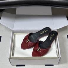 顶级品质(配高档飞机盒✈️)Saint Laurent 圣罗兰fw26 new arrival~ YSL 顶级品质(配高档飞机盒✈️)Saint Laurent 圣罗兰fw26 new arrival~ YSL