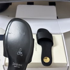 顶级品质(配高档飞机盒✈️)Saint Laurent 圣罗兰fw26 new arrival~ YSL 顶级品质(配高档飞机盒✈️)Saint Laurent 圣罗兰fw26 new arrival~ YSL