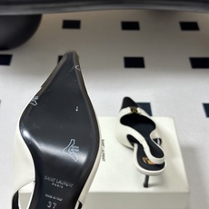 Saint Laurent 圣罗兰 26ss走秀款YSL小方头高跟后空凉鞋经典字母金属扣高跟鞋走秀款 把 Saint Laurent 圣罗兰 26ss走秀款YSL小方头高跟后空凉鞋经典字母金属扣高跟鞋走秀款 把