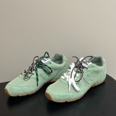 MIUMIU X New 缪缪 Balance 530 NB联名走秀款 2026 最新配色 牛反绒皮革网 MIUMIU X New 缪缪 Balance 530 NB联名走秀款 2026 最新配色 牛反绒皮革网