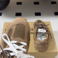 MIUMIU X New 缪缪 Balance 530 NB联名走秀款 2026 最新配色 牛反绒皮革网 MIUMIU X New 缪缪 Balance 530 NB联名走秀款 2026 最新配色 牛反绒皮革网