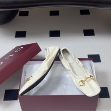 26Ss春夏新款Gucci古驰 Prima系列芭蕾舞鞋经典金属马衔扣松紧带平底跳舞鞋单鞋《Generat 26Ss春夏新款Gucci古驰 Prima系列芭蕾舞鞋经典金属马衔扣松紧带平底跳舞鞋单鞋《Generat