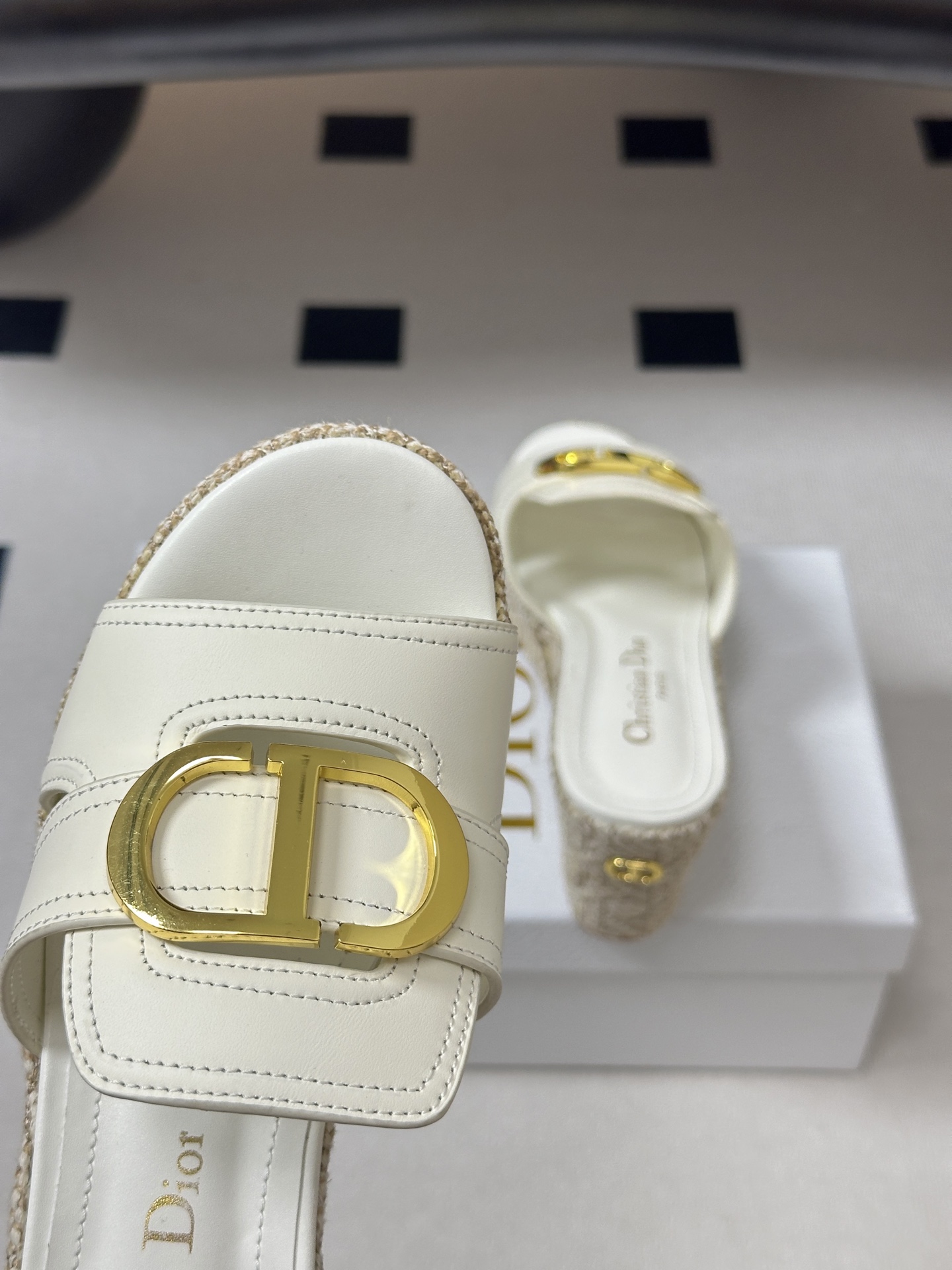 26ss春夏新款Dior 迪奥D🌾 Attitude 坡跟凉拖鞋经典 CD扣防水台拖鞋藤格纹草编麻绳底鱼
