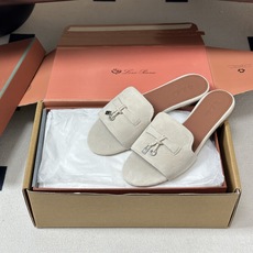 莞产(配高档飞机盒✈️)Loro Piana 诺悠翩雅 LP Summer Charms经典款平底拖鞋五 莞产(配高档飞机盒✈️)Loro Piana 诺悠翩雅 LP Summer Charms经典款平底拖鞋五