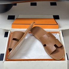 顶级品质(配高档飞机盒✈️)Hermes 爱马仕🐎 H家 Lzmir凉拖鞋系列经典款男士拖鞋 经典H型平 顶级品质(配高档飞机盒✈️)Hermes 爱马仕🐎 H家 Lzmir凉拖鞋系列经典款男士拖鞋 经典H型平