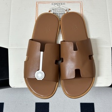 顶级品质(配高档飞机盒✈️)Hermes 爱马仕🐎 H家 Lzmir凉拖鞋系列经典款男士拖鞋 经典H型平 顶级品质(配高档飞机盒✈️)Hermes 爱马仕🐎 H家 Lzmir凉拖鞋系列经典款男士拖鞋 经典H型平